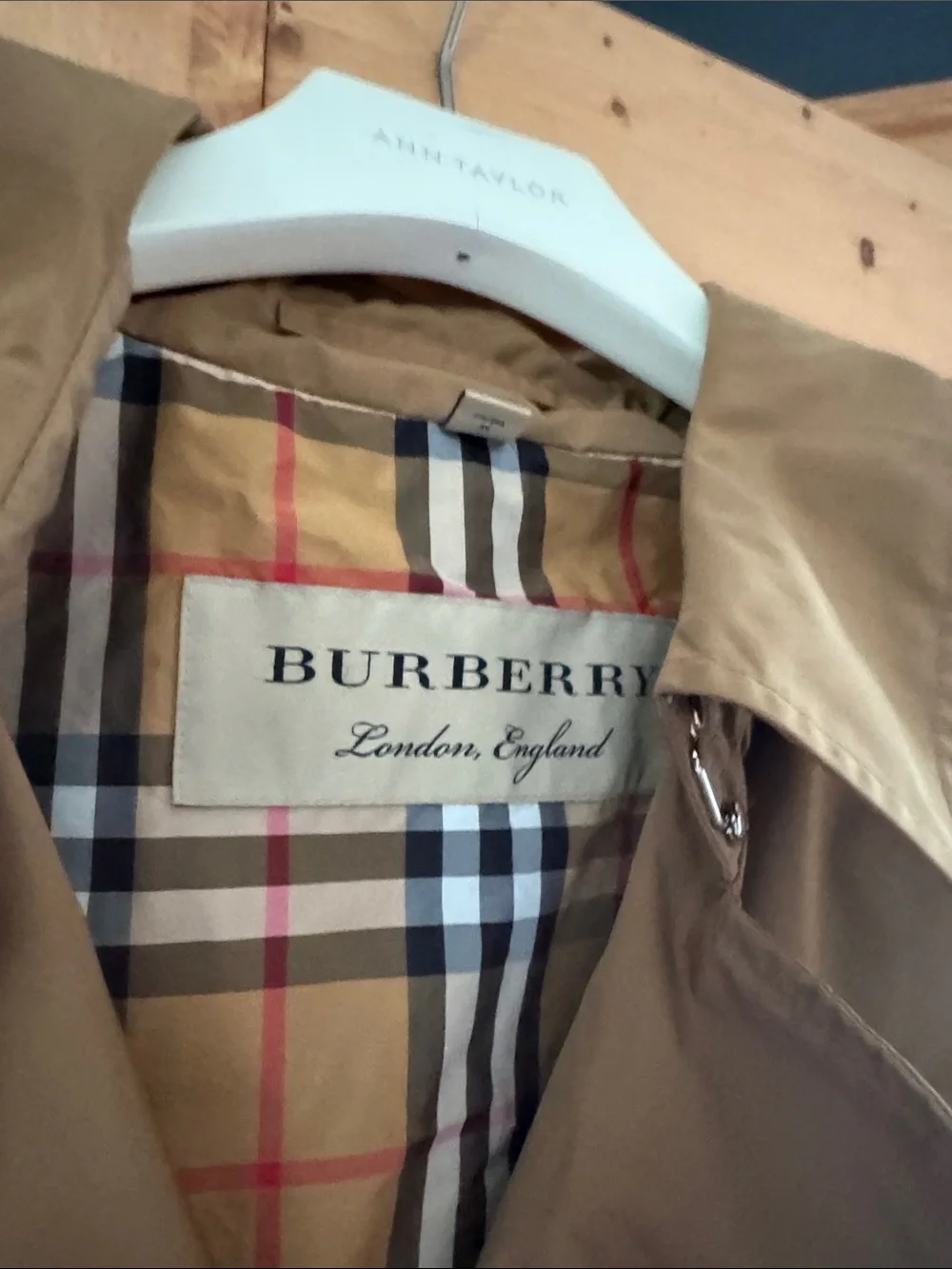 Burberry coated nylon trench coat - Picture 5 of 9